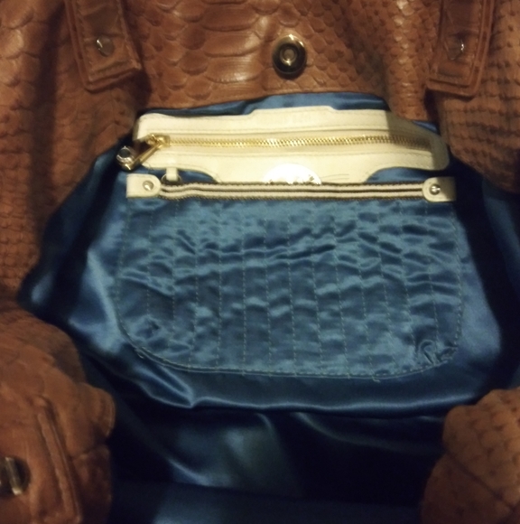 Henri Bendel Large Bag  chain detail double on straps Milliner Shopper Snake - Picture 6 of 11